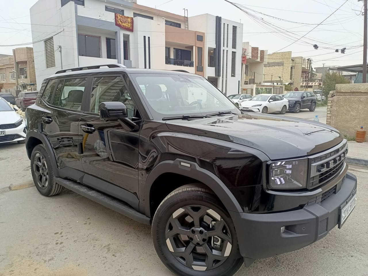 السلام عليكم سياره جيتور T1سياره موديل 2026 رقم بغداد بسمي فول مواصفات داخل زيتوني اربع كاميرات رادرات ماشيه 5000 قابل للزيادة  السعر 42 مليون وبيه مجال بصيط اتصال*********** مكان السيارة بغداد الجديدة
