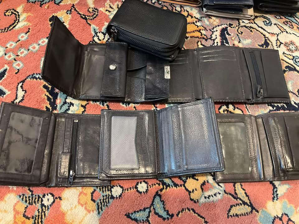 محفظات جلد طبيعي


**إذا كنت صاحب هذا الإعلان وتريد حذفه لأي سبب، رجاءا أرسل رسالة إلى الدعم الفني**