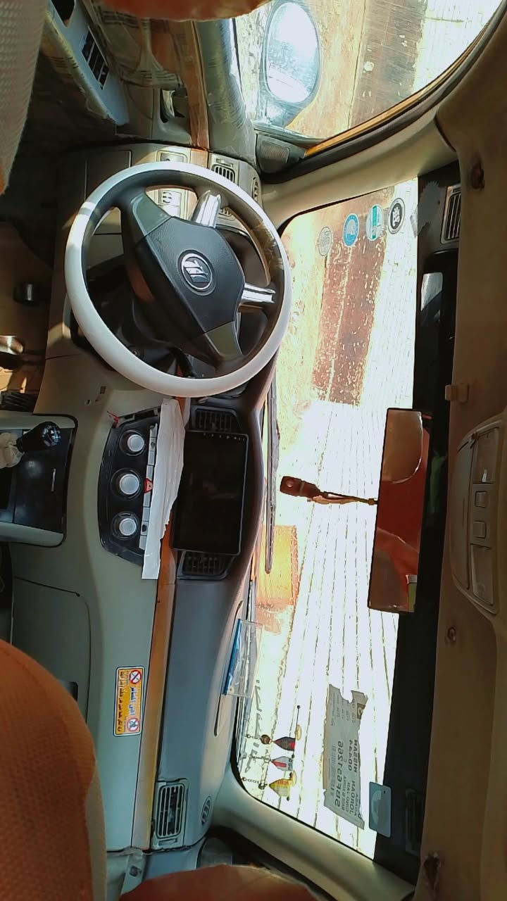 السلام عليك البيع مكينه وكير وحداديه تمام مكفوله مصغر هيه وغرامات تحويل مباشر العنوان كربلاء ***********
