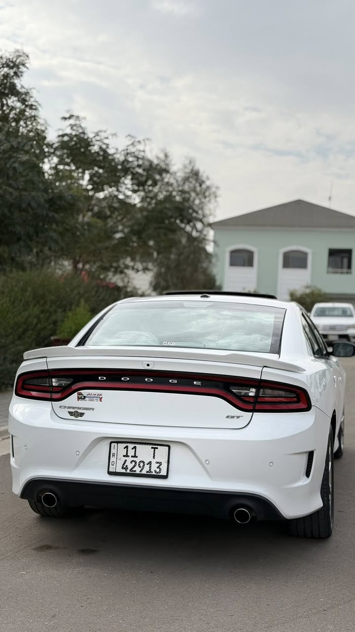 دوج جارجر 2020
GT 
رقم بغداد مشروع وطني 
ماشيه 23 
خليجي كفاله عامه 
فتحه سقف 
محرك 6 سلندر 
السياه جديده لوك 
استخدام شخصي 
باسمي تحويل مباشر بأسم المشتري 
***********
***********
