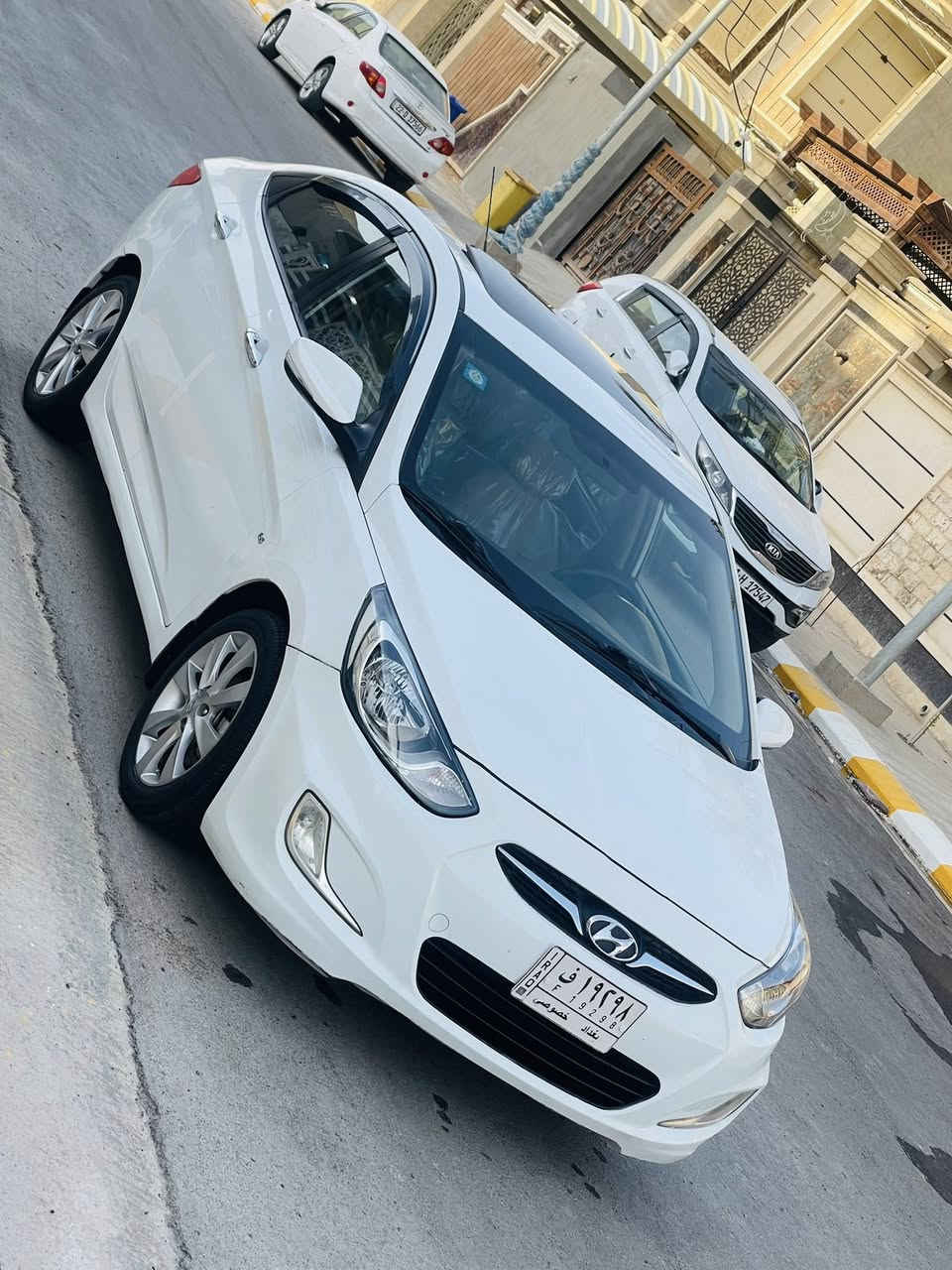 السلام عليكم
اكسنت 2012 خليجي 

ماشيه196

تخم تاير تخم ويل كب 

صدر امامي خلفي جديد

شاشه تاب 

كير مكينه كفاله

تحويل مباشر

غرفتها جديده

بدون نواقص جاهزه من كلشي

بيها نص قطعه وشبر صبغ

سونار مرفق

مكانها فلوجه 

سعره 100

وبيها مجال شي بسيط 

***********
