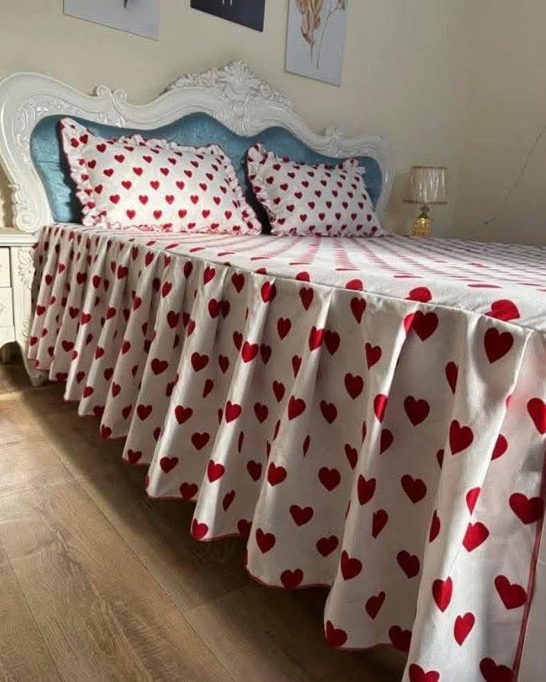 السلام عليكم
عروض رمضانية 🦋 ✨
قماش همايون اماراتي 💯
اكثر من موديل ✔️
اي موديل قابل للتنفيذ 🧵 🪡 
نزلة جرباية نفرين + زوج مخاد
السعر 10 الاف
للتواصل على الواتساب ***********
يوجد توصيل لجميع المحافظات 🚛
