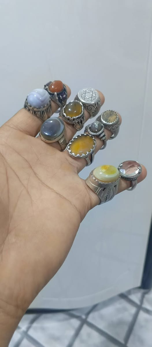 شلع على 35الف توصيل موجود لكل محافظات العراق 5 الاف


**إذا كنت صاحب هذا الإعلان وتريد حذفه لأي سبب، رجاءا أرسل رسالة إلى الدعم الفني**