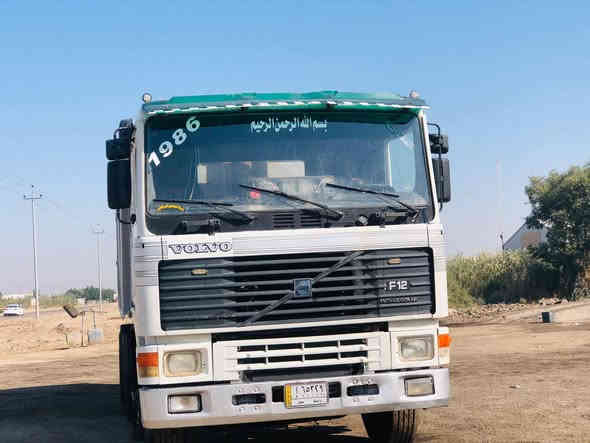 سلام عليكم للبيع فالفو f12مكينه 22 كير 3x3 مجموعه الانكي السياره مكفوله من كلشي
للستفسار اتصل ***********...***********
