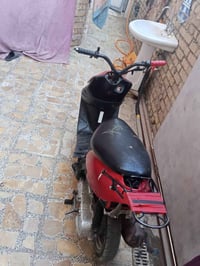 ام تسعه • أوراق • رزنه