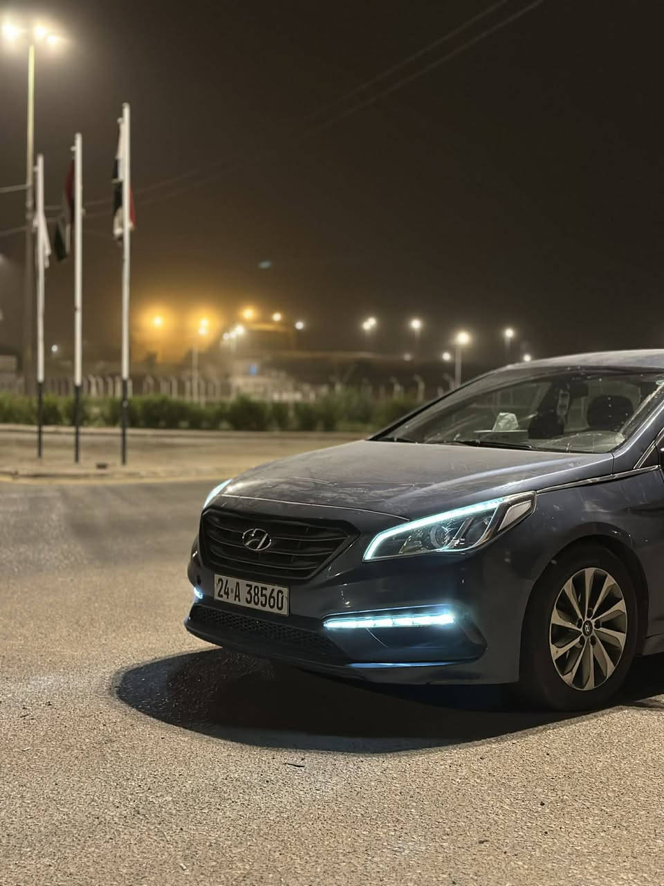 للبيع سوناتا 2015 سـبورت فول 1/1 عدا فتحة
السيارة حادثها فقط بنيد بدون دواخل شرط
وبيها كلير بل صفحة مال العبري من امريكا بدون لا فتح ولا معجون ولا داخل شرط ليبل واحد 
( بدون ايرباك )
رقم دهوك انكليزي مداور ثاني يوم (باسمي)
السيارة شادلها منظومة مال غاز هم
- مواصفات السيارة 1/1 عدا فتحة
- بصمة تشغيل
- بصمة ابواب
- بصمة جنطة
- نظام ترحيب عند الاقتراب
- كشنات امامية تدفئة
- كشنات خلفية تدفئة
- تبريد ابيانو
- سستم نيكل كامل
- شاشة
- كامرة خلفية دوارة
- ويل اكروم
- كشنات كهربائية
- دبل اكزوم خلفي
1- مكينه  2400  لمرغوب وضع الشركه 
2- كير  وتماتيك وعادي ATMالمرغوب 
3-  نضام عدم الازعاج بلتبريد  يعني اذا اجاك تصال ينصه صوته ويرجه لوضعه عند انهاء التصال تبريد امامي منفصل  تتحكم  بلبروده  مال سائق والصدر 
4-  حساس امطار 
5- شاشه بلدشبول لاضهار الاعطال 
6-   3  وضعيات للقياده
7-  اناره واشاره ترحيب عند القترات 
8- سمارت روز يعني تثبيت السرعه ذكي 
9- سماعات 10 مضخم صوت 
10- الايت نضام  highbeam  يعني تصعد وتنزل العدسه معى الطريق وتماتيك
11- حساس تايرات   +تخم تاير جديد 
12-نضام ABS مانع انزلاق
13-مري تعميم ضد الاضائه العاليه  + بلو لينك + باب كراج +  مكالمه طوارئ
14- نضام الملاحه
15-  انضمه للقياده  SPORT   و  ECO  اقتصادي   
 وسبورت عادي وتفاعلي 
16- تحديد موقع السياره  GBS
17-مخارج شاحنه   وبلوتوث و USb
18- حاكيه بلاديه
سيارة جداً حلوة ونظيفة ومابيها نواقص 
السعر 112 وبيها مجال بسيط بسيط بسيط
***********
