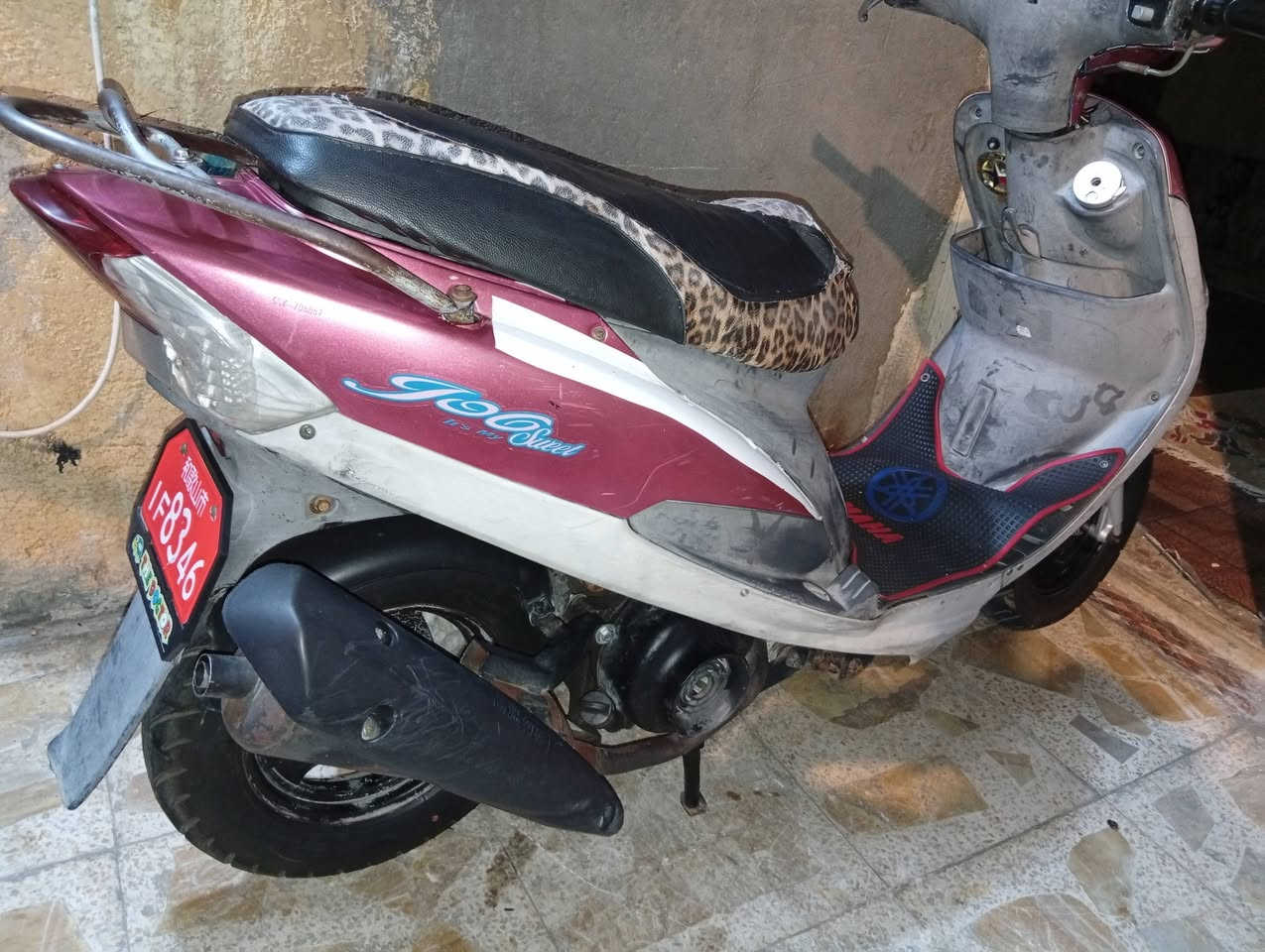 دراجه للبيع سعر 600 بيه مجال قليل دراجه بس ولفات دراجه كهربائيات شغاله لايت زنون هورن نكره وسلف دراجه كدام عيونك الرقم بس واساب ***********
