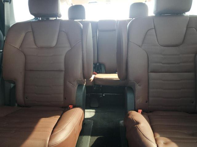 سلام عليكم تيلورايد فول الفول برستيج اعلى موصفات 2024 دخول جديد كتاب شهداء بأسمي اسوي وكاله سنتين وصير حره رقم بابل حادث موضح بالصور وتصليح كله أمريكي تفصيح 
5كامرات 
داخل منفصل 
كشتات تدفئه تبريد 
صار بيه صبغ دعاميه وحافته البنيد 
سعر 285 وبيها مال 
مكانه جسر ثوره 
***********
