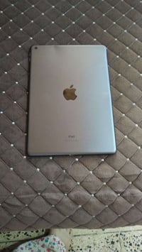 آيباد 9 • ٦٤ جيجا • قفل