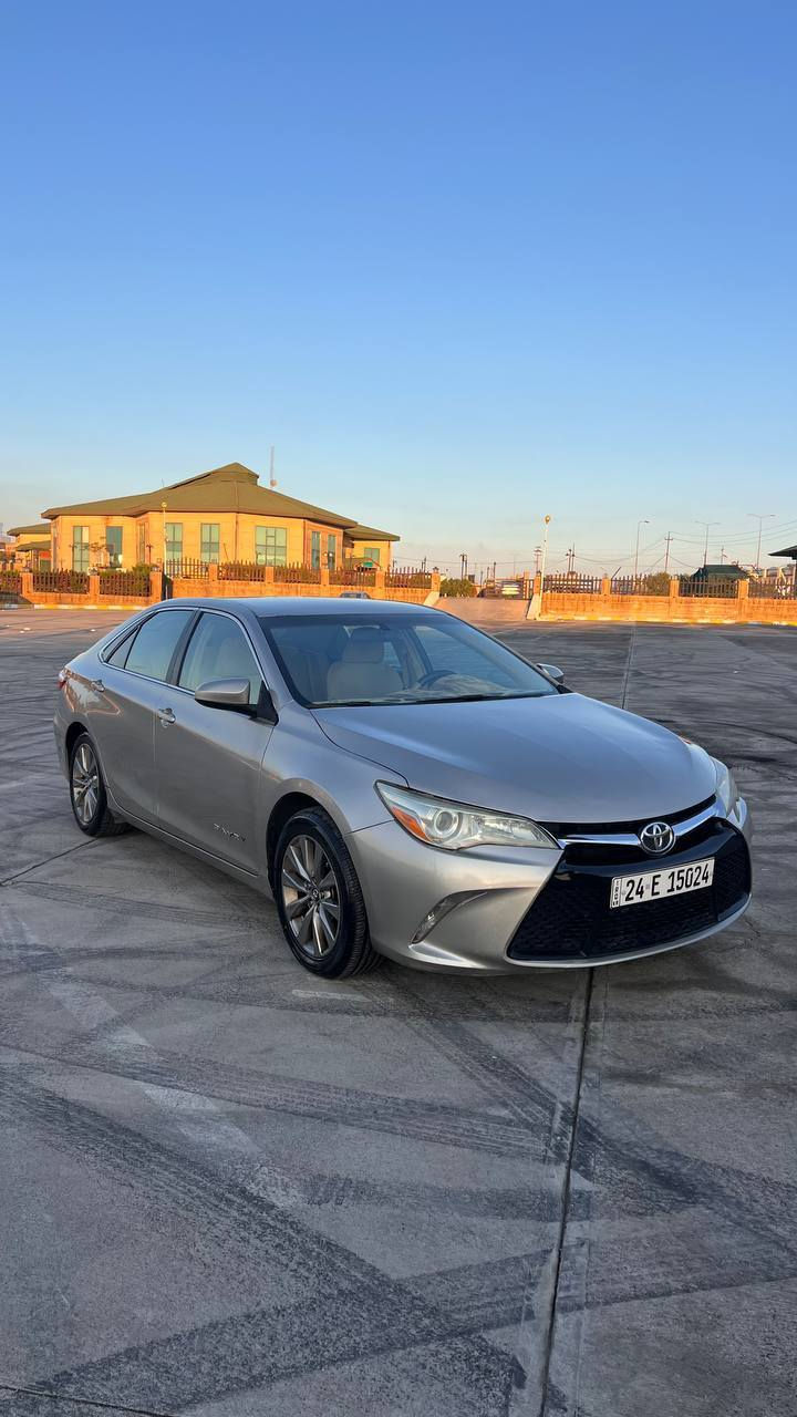 السلام عليكم
كامري 2017 مواصفات Xle

(داخل اصفر-كشنات جلد-كشن هيتر-شاشة كبيرة-شحن لاسلكي-تبريد قطعتين-بجم زينون وباقي المواصفات المعروفة لهاي الفئة)

سيارة استخدام شخصي عليها ادامة كاملة لكل منظومة البنزين والتبريد والطخم الامامي وطخم تواير جديد ذاك الاسبوع شديتة.

ضررها جاملغ امامي وبنيد وبيدي انطخت جاملغ الثاني يعني جاملغين وبنيد صبغ ابيع+ تعديل بارد يم قبغ البنزين شي بسط. 

السيارة شرط التحويل و الوكالة سعرها 139 ورقة وبيها مجال بسيط مال شوفة..

غير متواجد على الفيس خابر وتدلل

***********
