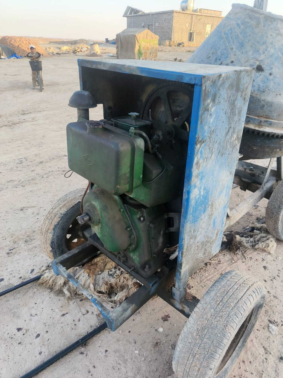 السلام عليكم
خباطه البيع جاهزه شغاله هندر واحد 
جدر هيكل محرك نضيفه
محرك 7,5نضيف شغال هندر واحد 
السعر :1300(مليون ثلثميه )بيهه مجال////////مكان :الانبار حديثه بروانه 
***********
