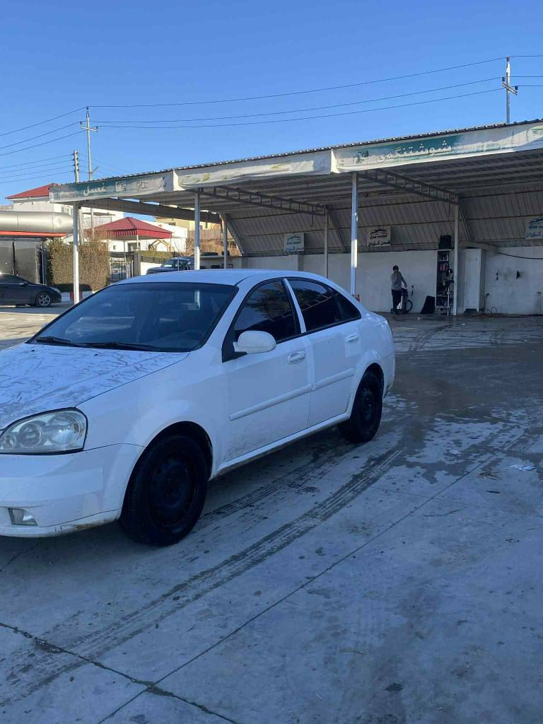 بەناوی خودای گەورا شۆفلیێت
2012سەنەوی پلاستیک ئەوالیا بەشەرت ئەصڵی  تۆماتیک سبوخ ۳پارچە
 سەقفو حیزام بەشەرت 
جەمپێکی خەفیفی پێشی هەیا 
خڕامەی کامیڕایاک لەسەرا 
من نایدەماوا هەقم پێدانیا 
کارەبایی و توندیو گەرمی بەشەرت  گێڕ ومەکینە بەشەرت مەسرەفی هیچ نیا
سحر ٥۷ محامەلا
*********** أربيل, العراق
