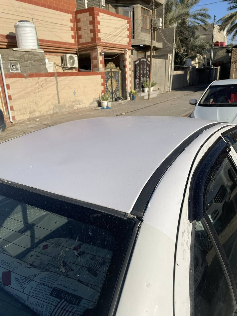 مرحبا 
طيبة. موديل ١٤ 
جاهزة من كير ومحرك وحدادية 
متجاية. على جهة السايق تجية خفيفة 
تعمير درجة اولا 
بيها مكانات صبغ ابيع عام. 
 مكاني كربلاء الحر  راعيها بكربلاء 
رقم واسط الماني مشروع وطني. 
تبريد عطلان 
ما بيها نقص برغي غير التبريد 
*********** 
السعر  ٢٨  وبيها مجال  قليل. 
هاي كل تفاصيلها وبل عافية على الي ياخذها
