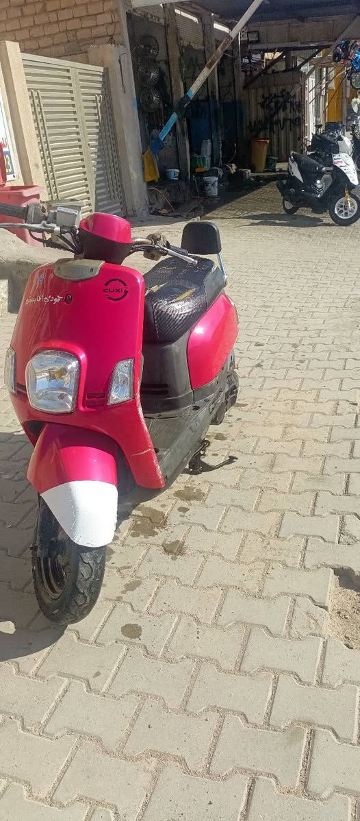 سلام عليكم دراجة بوليس للبيع دراجة نضيفة كدامك كهربائيات كلة شغالة 
*********** رقمي واتساب فقط♥️.
