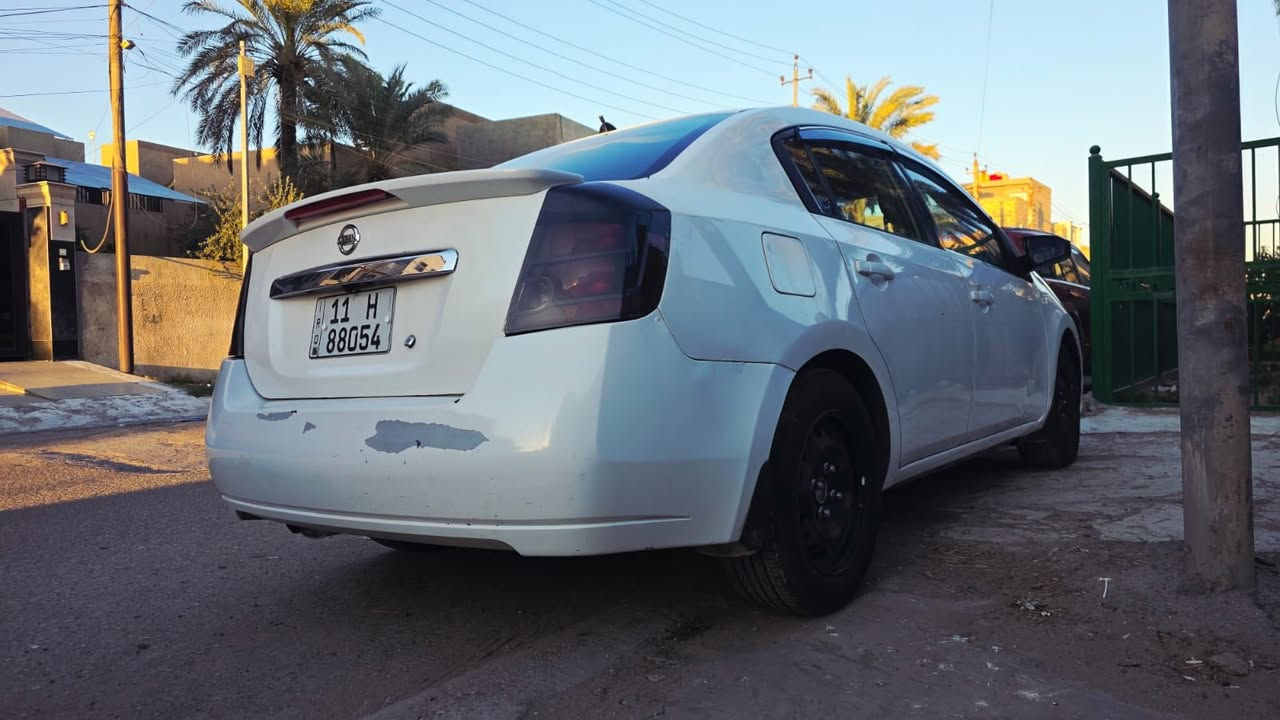 سلام عليكم للبيع نيسان سنترا بغداد2012 وارد امريكي سيارة جاهزةبس صدر نضافة50/ كير مكينة تبريد خير من الله السعر75$  وبيها مجال بسيط الاستفسار اتصال على رقم ***********. العنوان بغداد الغزالية
