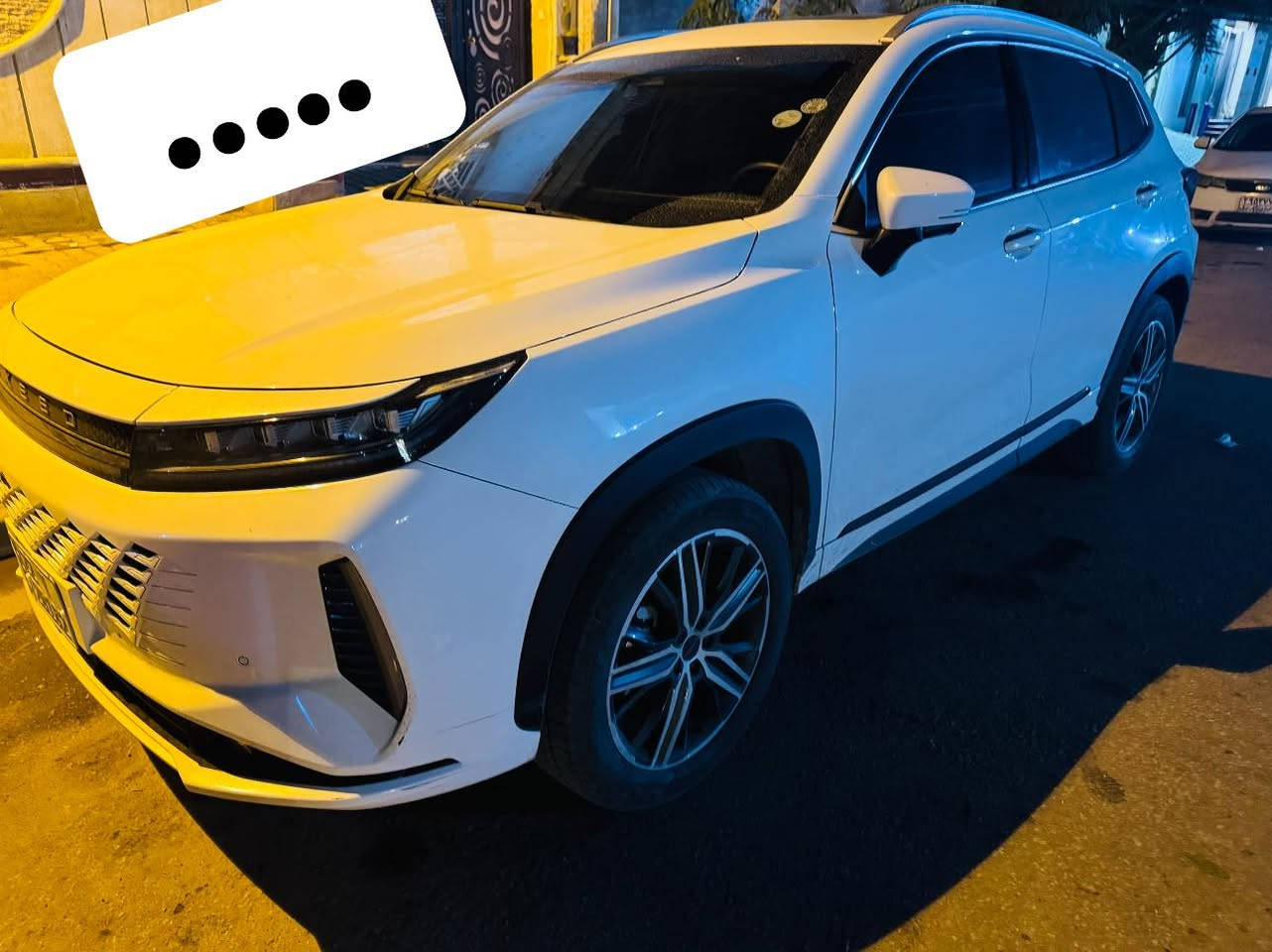 سياره للبيع جديده وحلوه موديل 2025 
مسجله بسمي رقمها أربيل واصوليه 
ماشيه قليل كلش السعر 120 وبيها مجال واي استفسار الاتصال ع صاحب السياره ***********
