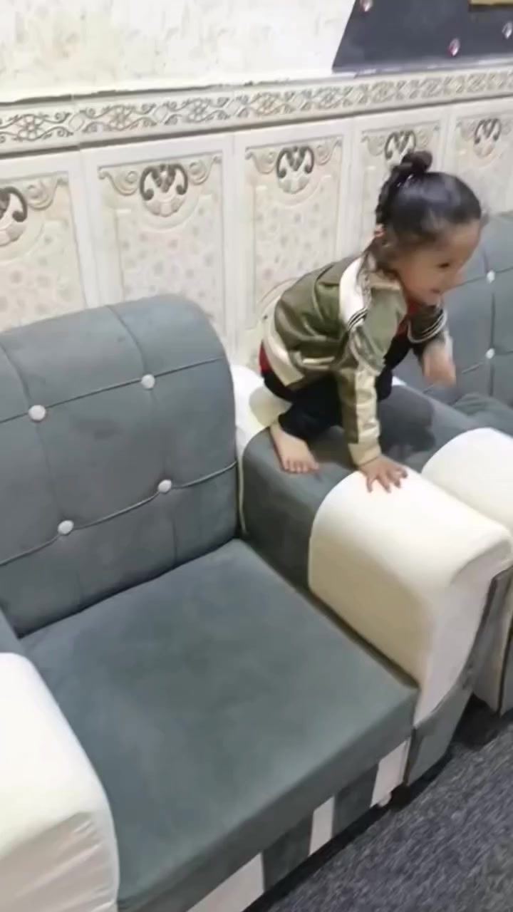 قنفات 6 قطع للبيع سعر 300 بيهن مجال لشراي


**إذا كنت صاحب هذا الإعلان وتريد حذفه لأي سبب، رجاءا أرسل رسالة إلى الدعم الفني**