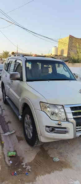 السلام عليكم باجيروا حبتور 2010للبيع 
التفاصيل 

مابيه أي ضربه فقط راشيه كلير خمس قطع والكلير شوية مصوفر 

صدر جديد 

تخم تاير جديد 

محرك جاهز كير جاهز 

العنوان بغداد الشعلة

السعر 120وبيه مجال 

الرقم ***********
