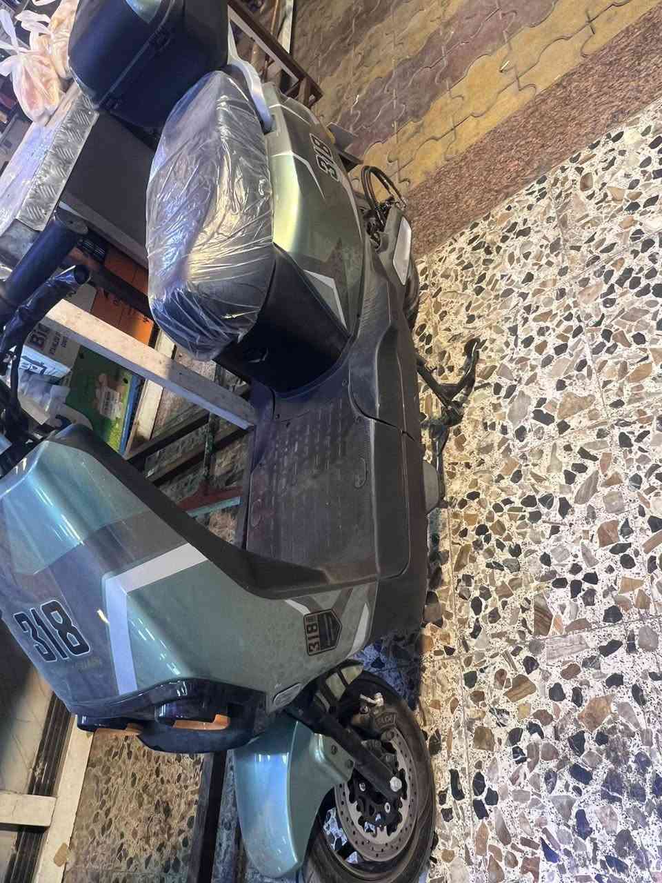 للبيع دراجه شحن زيرو ما ماشيه ب ٨٠٠ للاتصال *********** موديل 2025 زيرو
