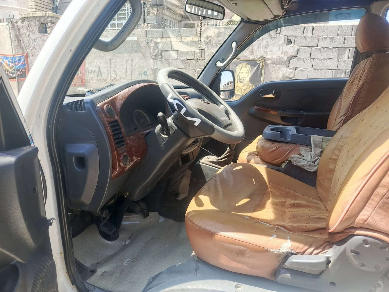 كيا حمل بغداد موديل 2007
2700
مكينه 3000مفتوح 
تبريد جديد 
تخم تاير 
شاصي مكفول
كهربائيات كلها شغاله 
شرط تحويل مكان بغداد مدينه الصدر 
خير من الله جهازه استفسار***********
