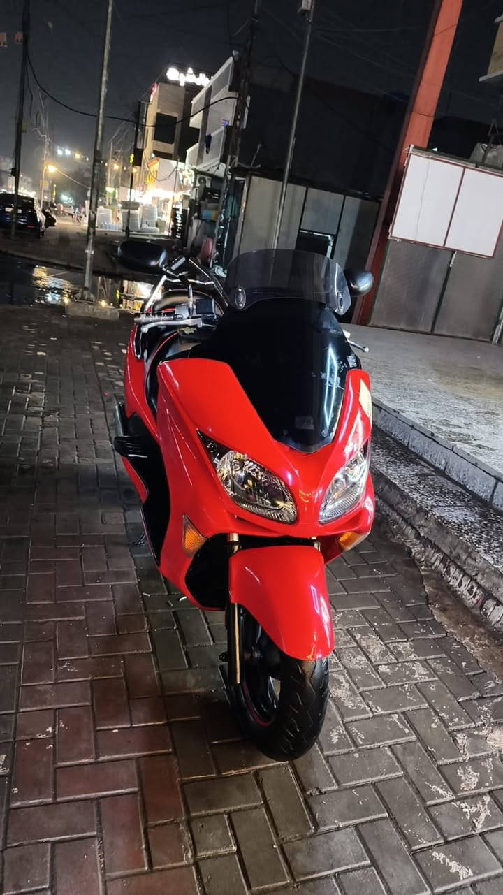 السلام عليكم فورزه 09 للبيع دراجه نضيفه مال جناي كامله مكفوله سعره مليون و 500 مكانه الحسينيه *********** ماشيه 32
