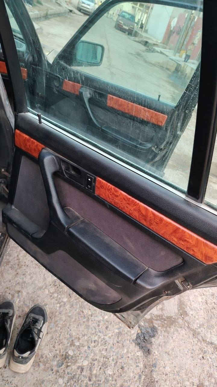 السلام عليكم BMW 735 كير عادي ٦ سلندر كشنات كهربائيه داخل جديد ارضيه جديده
السعر 45
المكان الموصل
الرقم ***********
***********
