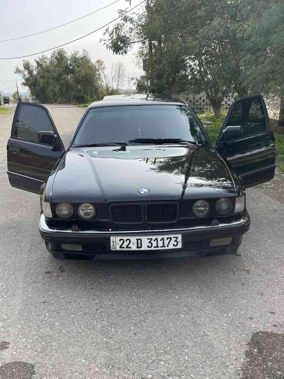 سلام عليكم
الصاروخ للبيع 744i AL 🖤
موديل 1993
كير اوتو 
مكينه وكير شرط تشلع التبليط 🖤
السعر 70 وبيهه مجال 

بجم عريض 
لايتات دخاني جديد 
منضومه زينون عالي وناصي 
صدر امامي وخلفي جديد 
وياله شعاع جديد تايرات جديد 
دجات مكينه + قواعد دبلات جديد 
باتري جديد منضومه سنتر لوك جديد 
دبل جكمجه 
دبل ايرباك 
دبل كمبويتر
برده بلاديه شغاله 
كشنات جلد 
دواخل صاج + دبل خياط 
تدفئه تبريد شغال 
رقم وسنويه جدد 
شرط وكاله او تحويل 

عنوان ديالى خانقين 
***********
***********
