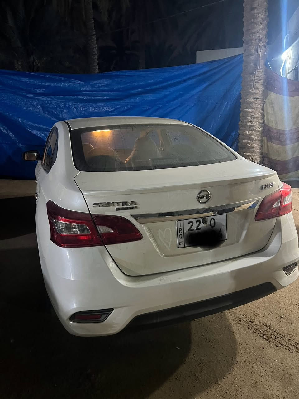 سلام عليكم نيسان سنترا للبيع مديل 25 كفاله عامه رقم اربيل بسم عربي تحويل مباشر ماشيه 10 الف كشنات جلد احمر واني غلفتها اقماش ارضيه مغلفه جلد السياره جاهزه مكينه 1600 دوش شاشه تحكم ستيرن تبريد قطعتين  السعر 130 وبيها مجال شراي يتصل مكاني كربلاء ***********
