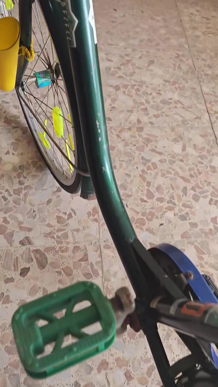 سلام عليكم
باسكل للبيع حجم 23 ونص
مكاني نجف حي ميسان 
سعر 60 وبي مجال
واتساب: ***********
