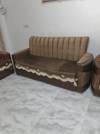 تخم • بي مجال