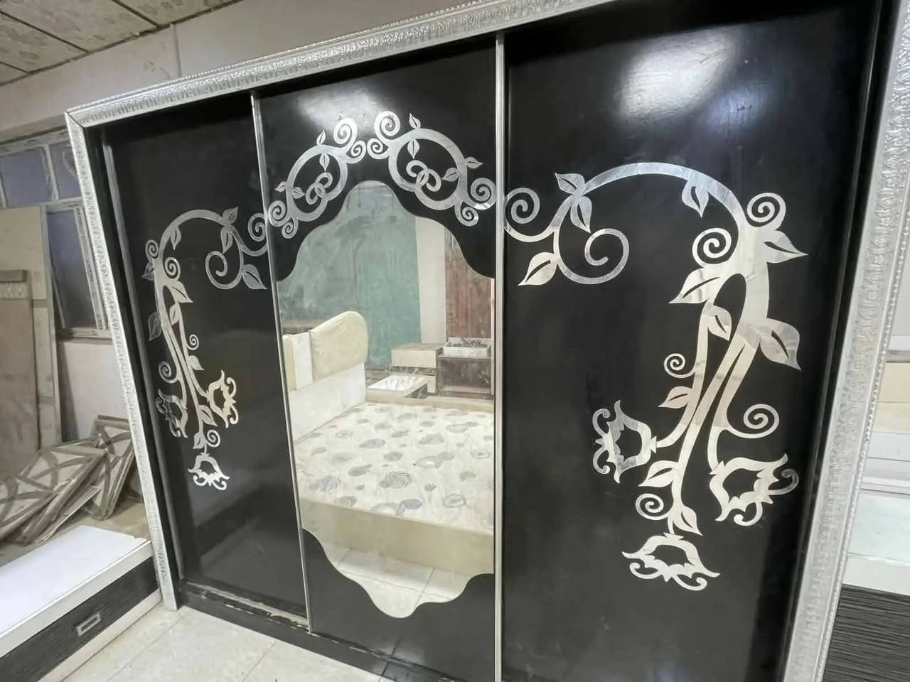 غرفه نوم تركي ٧ قطعه مستخدمه نظافه جيده بسعر مناسب
٣٥٠ الف بيع مستعجل @إشارة


**إذا كنت صاحب هذا الإعلان وتريد حذفه لأي سبب، رجاءا أرسل رسالة إلى الدعم الفني**