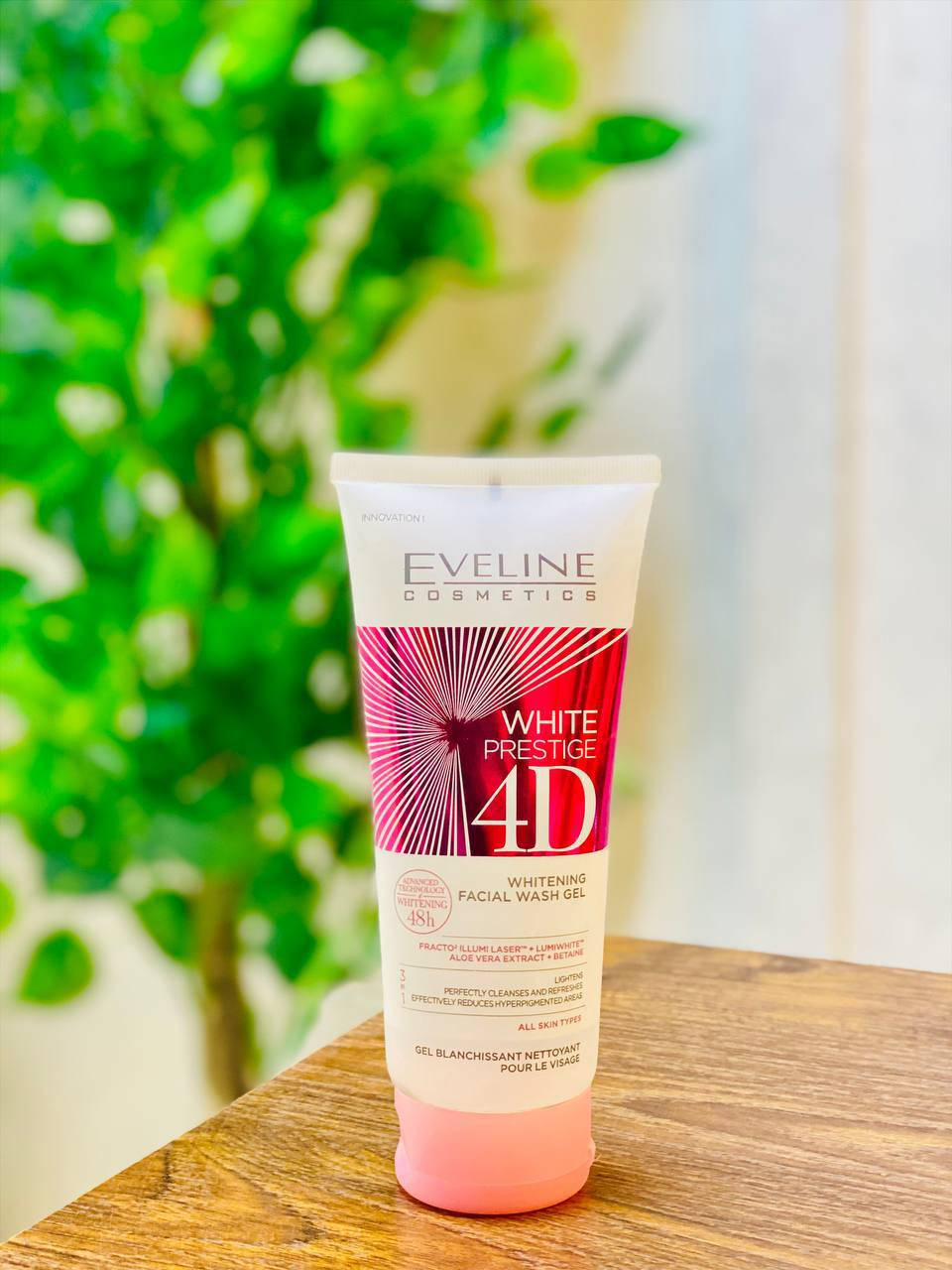 غسول جل فوري لتبييض الوجه والجسم وايت برستيج 4D من إيفلين (Eveline White Prestige 4D Whitening Facial Wash Gel). 

ينقي البشرة بعمق ويعزز التبييض الفعال. ✨
يحتوي على مركب FRACTO2 ILLUMI LASER™ و Lumiwhite™، بالإضافة إلى مستخلص الصبار والبيتين. ✅
يساعد على توحيد لون البشرة ومنع التصبغات. 🤤
مناسب لجميع أنواع البشرة.🔥
الحجم 200ml المنشأ بولندا 🇵🇱

للاستفسار والحجز مراسله خاص


**إذا كنت صاحب هذا الإعلان وتريد حذفه لأي سبب، رجاءا أرسل رسالة إلى الدعم الفني**