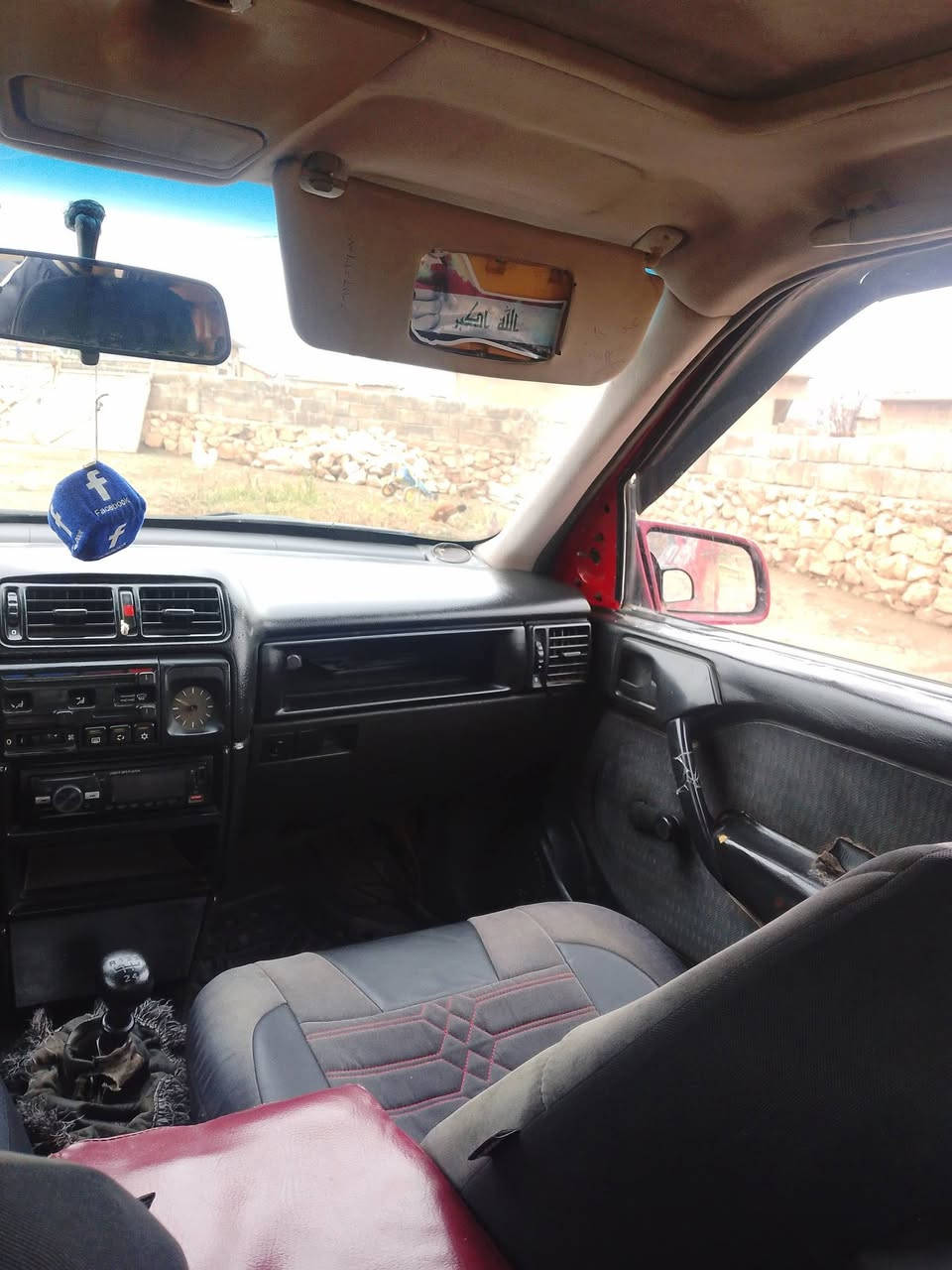 من رخصت الكىروب فكتر 92السياره تاكي جهت السايق رقم وسنويه وهزه جديدا كابون بانزين السياره بيها صبق بوند وسكف وجاملاقات الورا شرط التحويل السعر 35معارض بتكسي ***********
