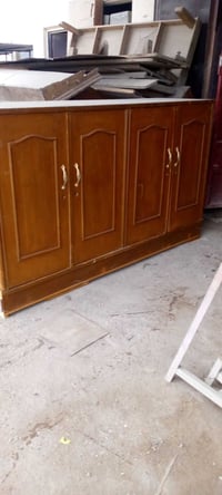 للبيع • خزائن