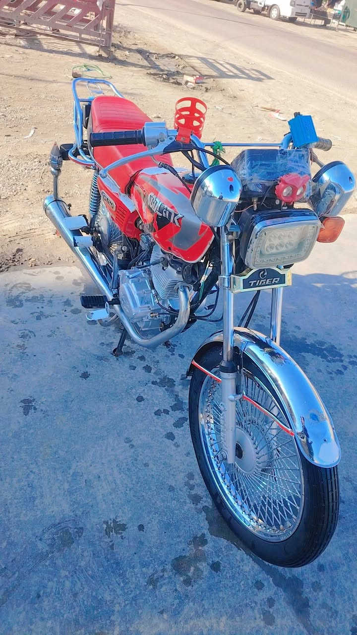 دراجة للبيع 2023مكفوله كفاله اوراق كلها اصولي السعر 550وبيها مجال الطيبين رقم لهاتف *********** 👉
