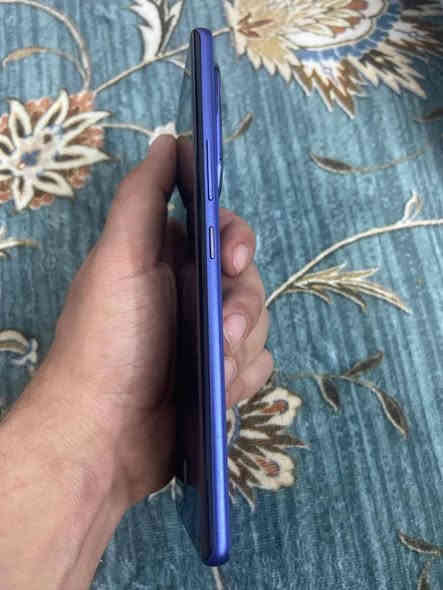 السلام عليكم 
للبيع جهاز انفينكس 50S (5G) نظافة 100٪ 
بطارية 100 
مشحون 12 مرة 
قبل 20 يوم اخذته طك كارتونة 
السعر 225 الف للاستفسار الاتصال 
*********** او المراسلة متوفر
