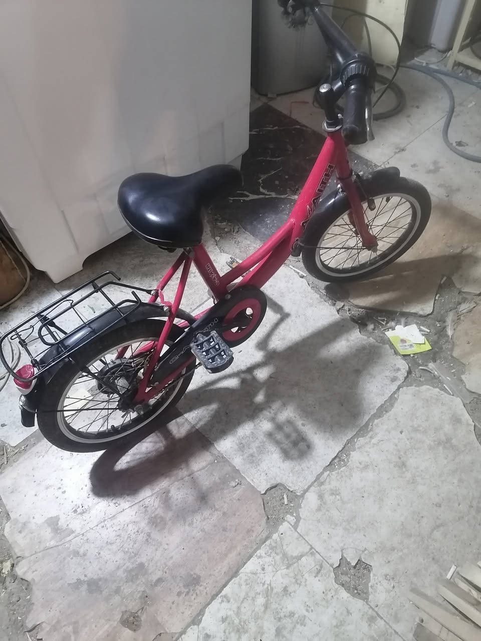 سلام عليكم حبايب بايسكل البيع مكاني كربلاء حي العسكري مال العبد ***********
