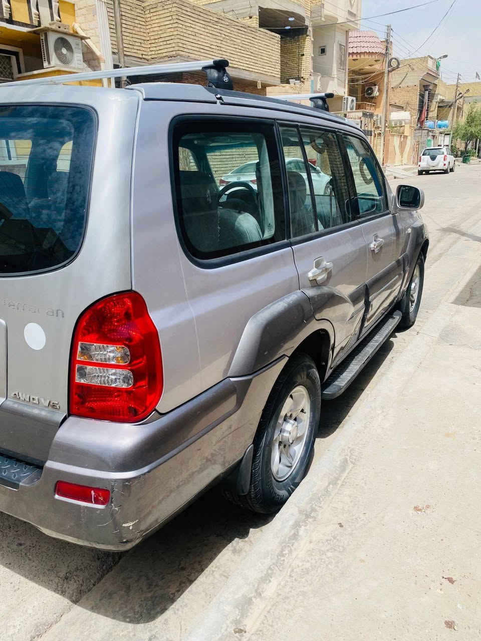 تريكان 2005
6سلندر بلادي 3500
فور ويل
تدفئه بالكشنات
رقم بغداد باسمي
سنويه مجدده لغاية 2030
تحويل ثاني يوم
محرك وكير مكفولات
بلاديه ماعدا طخه بالخشم مال الجاملغ الامامي الايسر
تبريد نقص غاز فقط
سعر 78 وبيه مجال
***********
