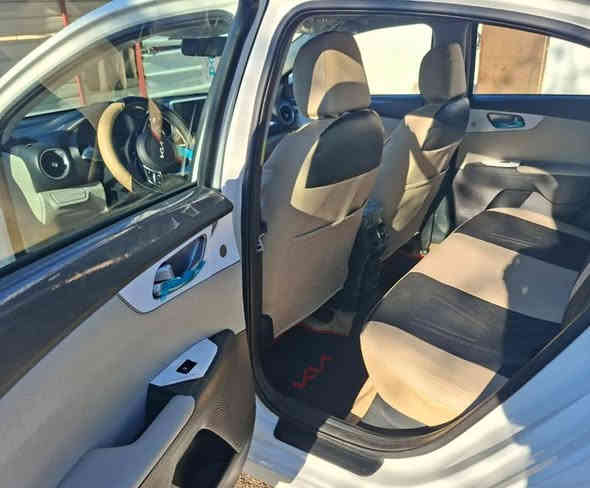 سيراتو 2024
للبيع
 حساسات تبريد قطعتين 
فتحة بالسقف
 مريات شفط
  بيها بعد موصفات
 رقم دهوك 
ماشية 22 الف
 بعدها زيرو محرك 20
مكان السيارة موصل 185 بيها مجال
للاستفسار
***********
***********
