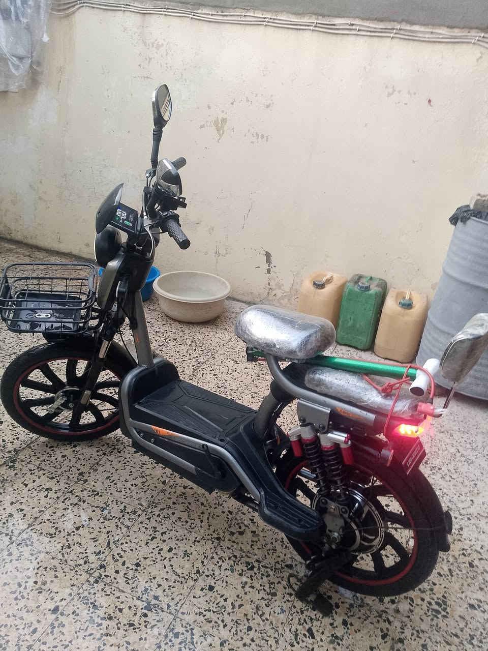 ماطور شحن نضيف السعر 200


**إذا كنت صاحب هذا الإعلان وتريد حذفه لأي سبب، رجاءا أرسل رسالة إلى الدعم الفني**