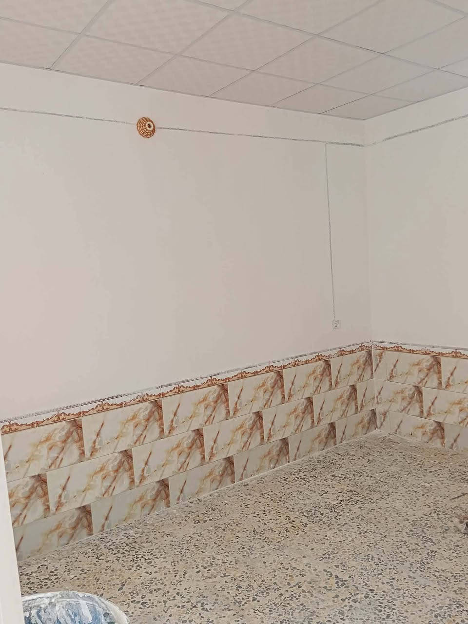 دار للبيع مساحه ١٠٠متر طابق واحد نظيف جدااا عكاده
منطقة ٥٨ مفتوح على شارع ٢٠ المدرسه الورديه 
سعر ٦٣ مع مجال 
مكتب بيعة الغدير سيد حيدر 
***********
