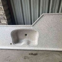 طباخ ليزري قياس ٩٠ ٥ مشاعل جديد ممستخدم  ومرمر سطح مترتين ومرمر حوض مت...