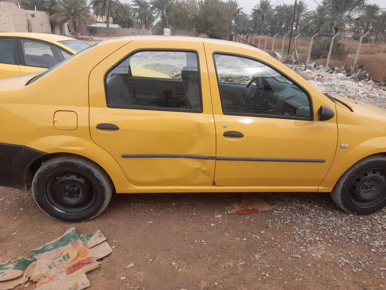 سلام عليكم
رينو لوكان ٢٠١٣ 
مكان بغداد كماليه 
مكفوله عده هاي طخه بل باب خلفي 
تبريد خير من الله ثلج
تحويل ثاني يوم 
مكينه خيط بخار قليل كلش 
تفاصيل أكثر اتصل سعر ٤٨ 
***********
***********
