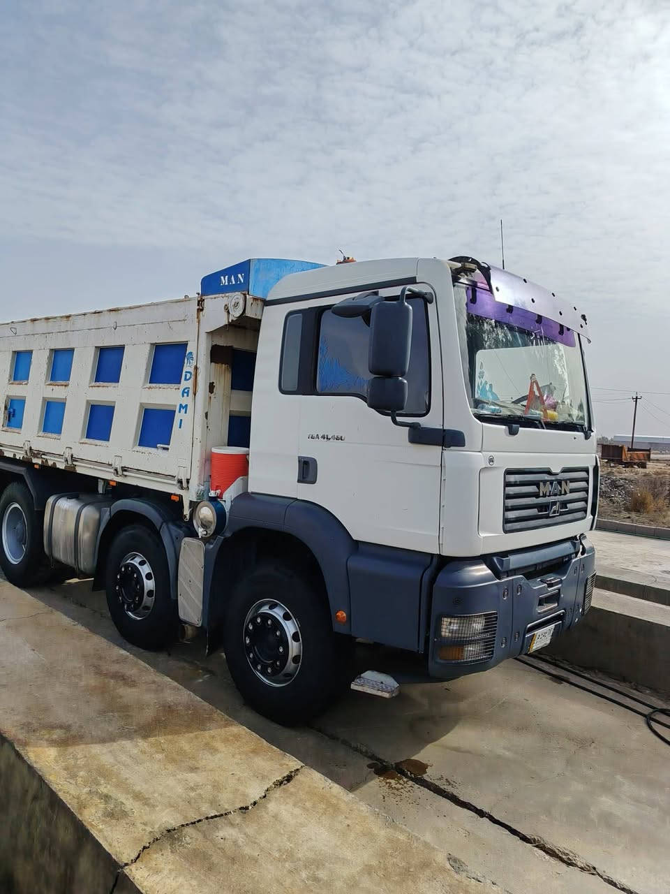 سلام عليكم مان تيكة للبيع 2003 مجموعه جيف تخم تاير سيار خير من الله بابهة نقص برغي كبل لشغل ***********(***********)
