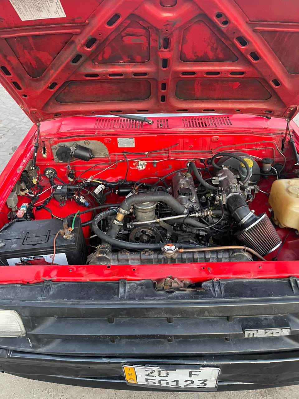 سلام عليكم
مازدا موديل 1995

رقم ديالى بسمي سنويه جديده

تعمير كامل صبق فرن دوشمه درجه اولى قماش ياباني محرك وكير اوتوماتيك سفن كي ياباني تخم تاير ابو الحيه تخم وياله شاشه اندرويد 
السعر 45 وبيها مجال كلش بسيط 

***********
