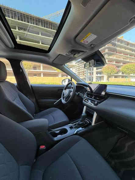 toyota corolla croos hybrid 202  
کرۆلا کرۆس هایبرید 2024

تجميع صيني
 لێدان و سبوغ هیچی نییە 
سەنەوی و ڕەقەمی نوێیە و بە ناوی خۆمە 
36 هەزار کیلۆمەتر ڕۆیشتوە 
سێ مۆدە -سلایتە -خەتی جادەیە -تەحدید سورعەیە- زۆر مواسەفاتی تری هەیە 
نرخ :185 گەلا 
***********
*********** شقلاوة
