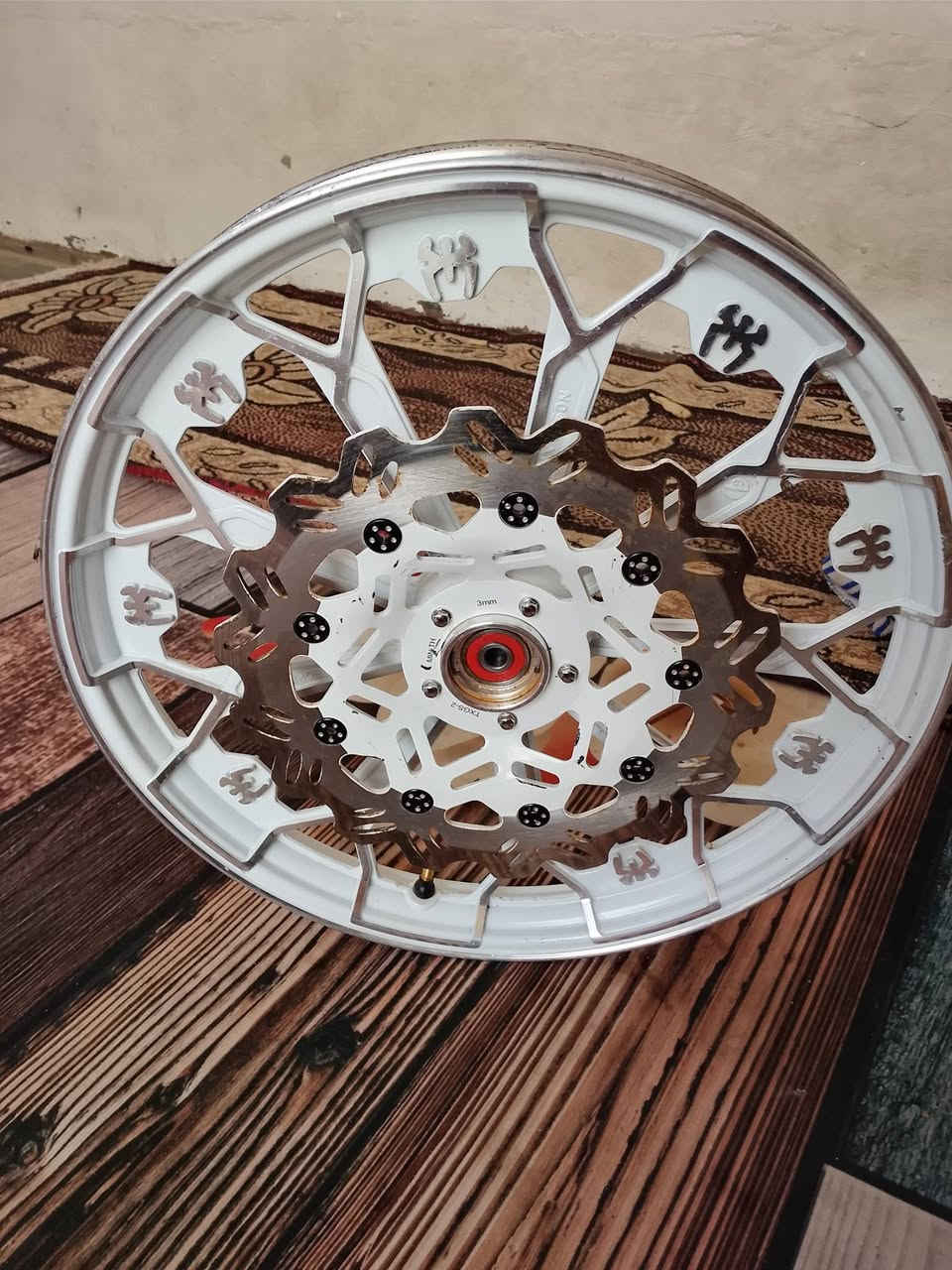 ا
السلام عليكم دبلات دبل دسك+وياله+عمبار وصينية جهة يسرا شركة الويل الخلفي مفطور مثل ما موضح بالصورة  سعرهن شلع 80واذا تريد مفرد كل حاجة وسعرها 
ملاحضة الويالة حجم 18ثنينهن 
خاص او رقم هاتف***********
