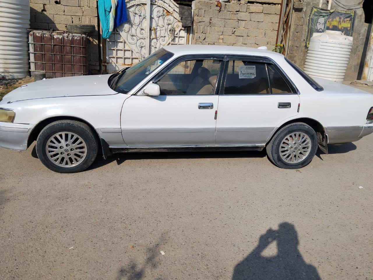 السلام عليكم
سيارة مارك للبيع موديل 91 رقم ديالى باسمي مكينه ونجي المكينه بيها تبخير. مكاني بغداد النهروان 
السعر 38
تواصل ***********
