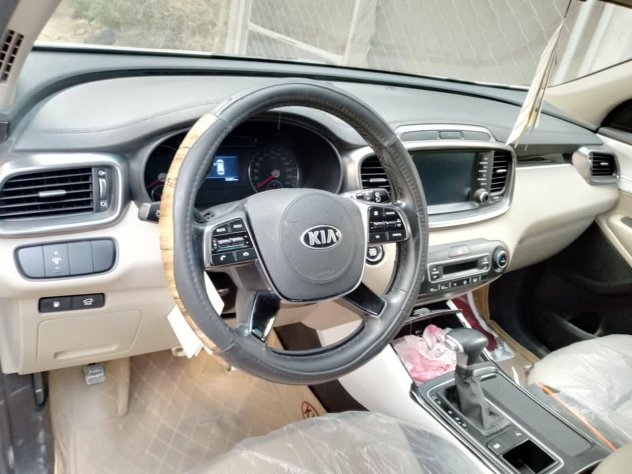 السلام عليكم سورنتو 20 فول بنرامه للبيع مكينه 6 سلندر مامفتوحة كير ومكينه شرط رقم اربيل انكليزي شاشه تحكم جهتينترحيب اناره بللمري مري شفط بصمه ترحيب جنطه شفط ماشيه 77 سبعه راكب خليجية للبيع النجف رقم التواصل *********** واتساب موجود
