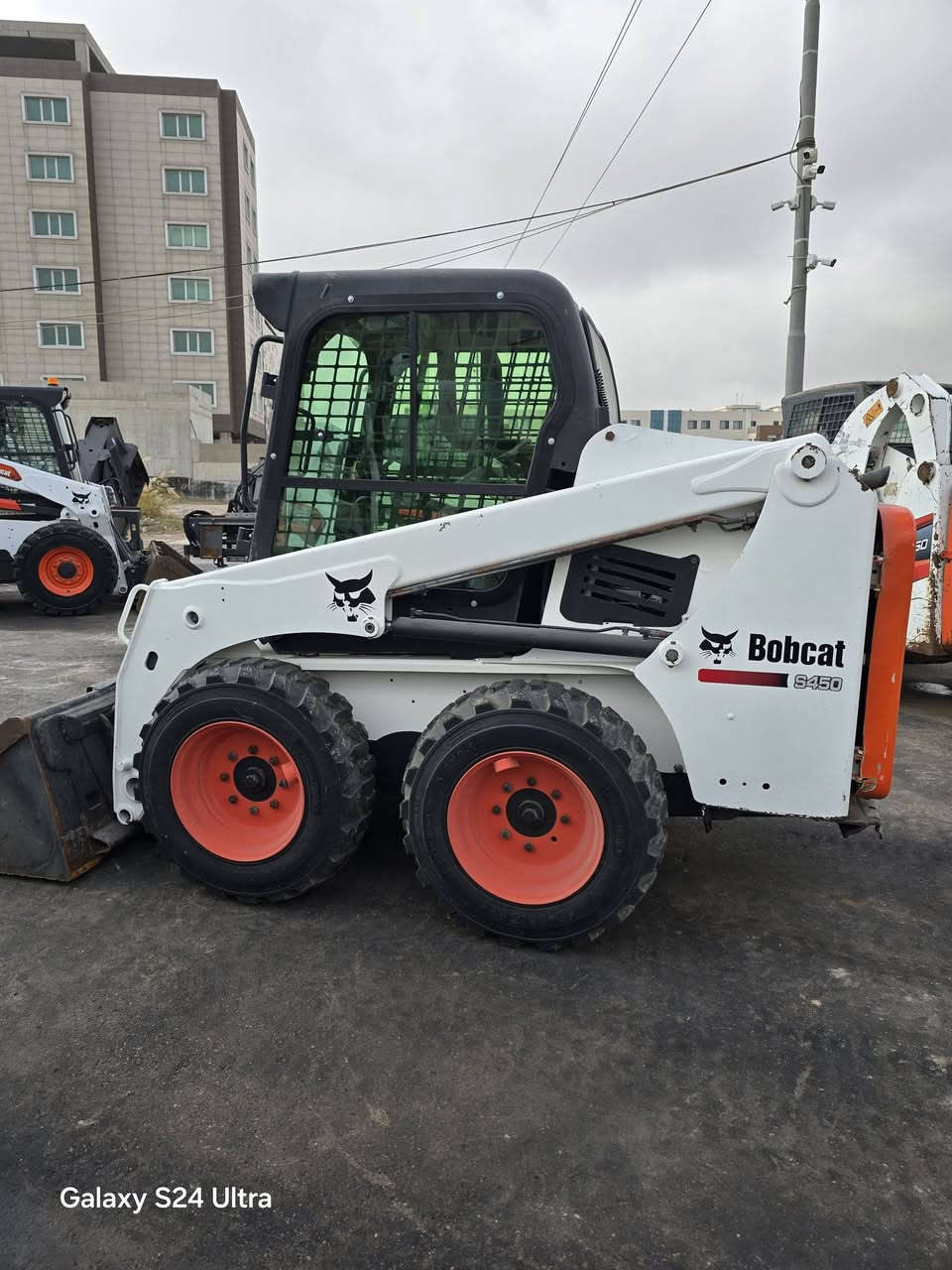 شفل   بوبکات   للبیع   حجم   s450   مودیل  2017   اصولی  دخول   جدید    اوروبی   شفل   مکفول   کفالە   عامە   سعر  220$ورقە   مکان  اربیل    ***********    واتساب
